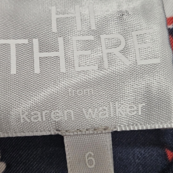 Hi There By Karen's Walker bird printed with faux belt vneck size 6 - Picture 6 of 14